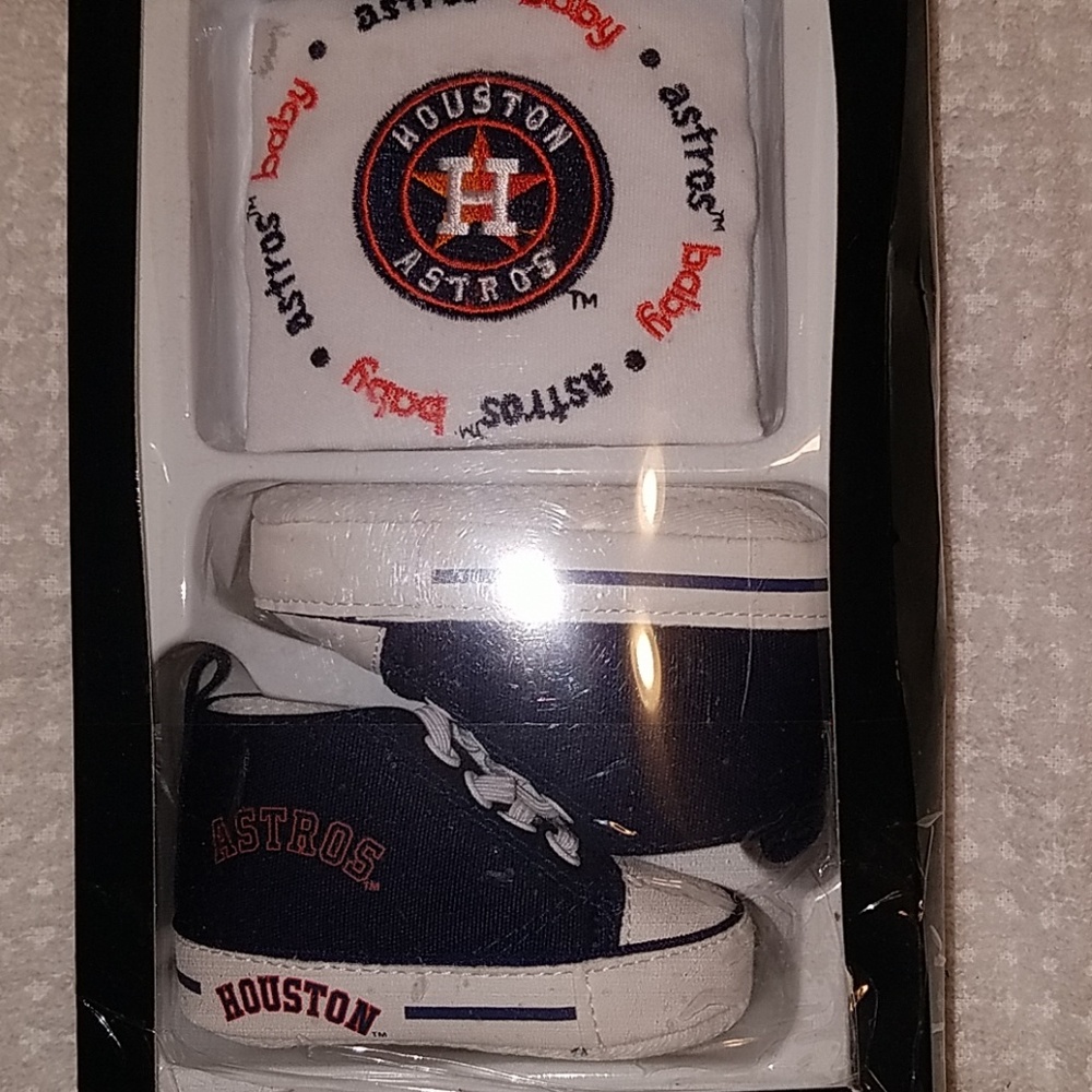 Houston Astros Bib & pre-walkers set